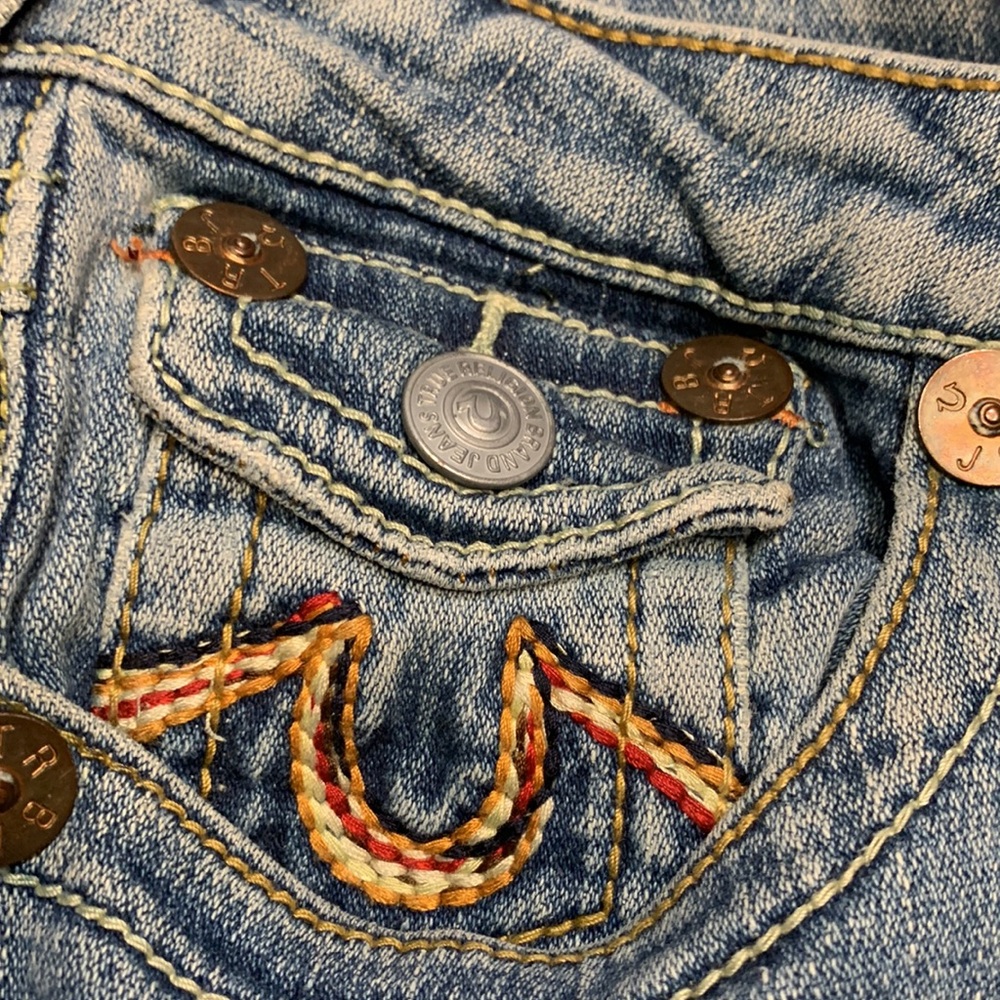 🌹Y2K VINTAGE TRUE RELIGION • Low Rise Stretch Cut Blue Denim Shorts - Picture 3 of 14